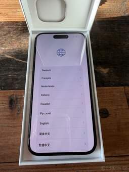 iPhone 15 Pro – Black Titanium – 256 GB - 2