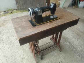 Šicí stroj Minerva - 2