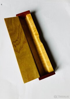 Krabičky na tužky, celodřevěné, vyklápěcí - 2