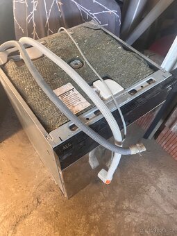 AEG myčka k vestavbě do linky - 2