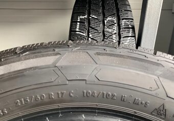 Zimní pneu č.592 - Continental - 215 60 17 - Céčka - 2