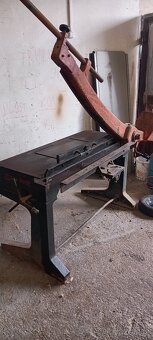 Tabulové nůžky - 2