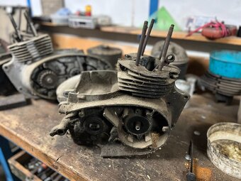 kartery+klika JAWA 250/11 pérák - 2