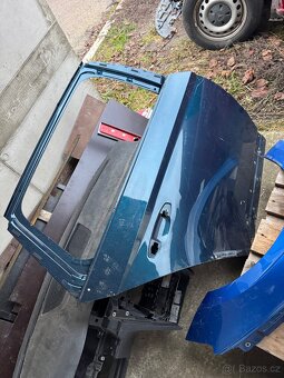 Dily Skoda Superb 3  Právě dveře blatnik - 2