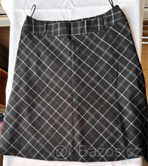 Sukně károvaná černá s podšívkou - 2