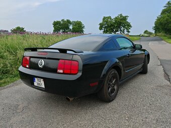 Ford Mustang 2005 V6 4.0l - 2