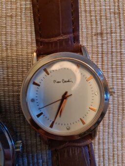 Prodám hodinky 2 ks zn. Eternal love dámské a pánské - 2