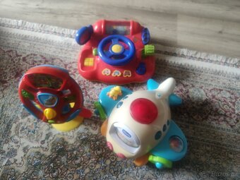 Dětské hračky, mluvící, hrající - 2