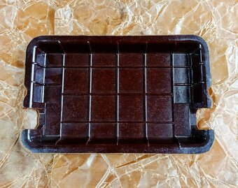 Gaz 69, Volha 21 - kryt akumulátoru - 2