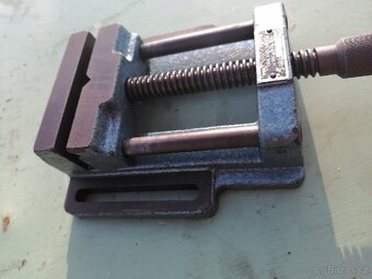 Strojní svěrák pod vrtačku - 2