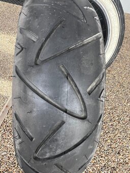 Pneu na Vespa GTS - 2