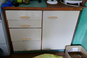 Stará retro kuchyň - 2