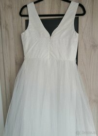 Bílé šaty - 2