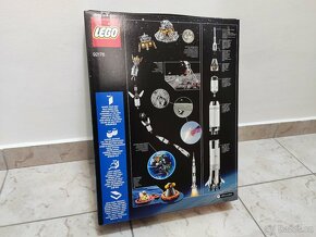 LEGO Ideas 92176 NASA Apollo Saturn V - 2