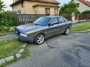 Audi A80 - 2
