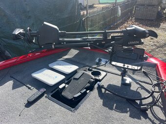 Tracker Pro 175 Team, Garmin uhd9,Garmin force - 2