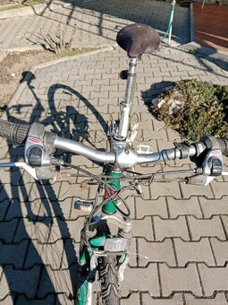 Prodám dvě kola Dinotti X 3000 F ji - 2