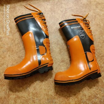 Ochranné holínky-HUSQVARNA -Functional light velikost 37 EUR - 2