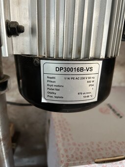 DP30016B-VS Stolní sloupová vrtačka s variátorem a laserovým - 2