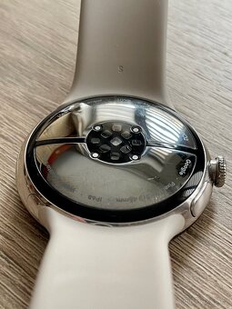 Google Pixel Watch 3 45mm Porcelain - 2