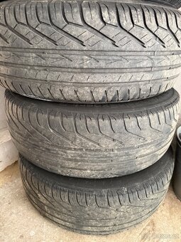 Kola Kia 225/60 R18 - 2