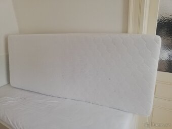 Použitá pěnová matrace bílá s pratelným potahem 80 x 200 - 2