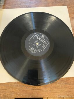 Kráska A Zvíře - LP - 2