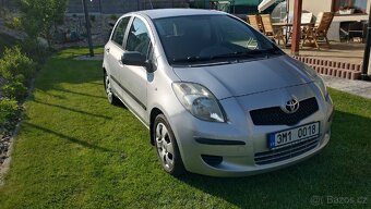 Toyota Yaris 1.3 VTT-i - 2