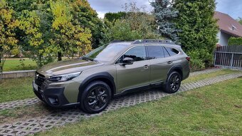 Subaru Outback Field - 2