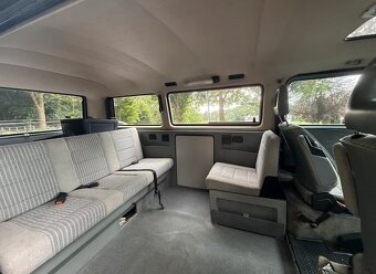 VW T3 syncro, Transporter T3, interiér multivan - 2