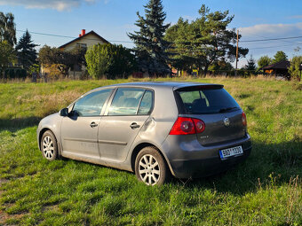 Volkswagen Golf V 1.6 2005 - 2