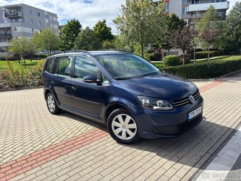 VW TOURAN 139najeto / DSG / 7MÍST - 2