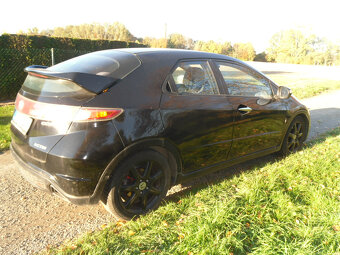 Honda CIVIC - 2
