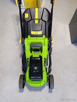 Aku sekačka FIELDMANN FZR 70335-A 2x20V - 2