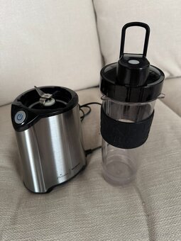 stolní smoothie mixér - 2