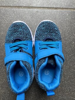 PRODÁM TENISKY, MODRÉ, VELIKOST 23, JAKO NOVÉ - 2