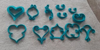 Formičky na cukroví, vypichovače a vykrajovátka na marcipán - 2