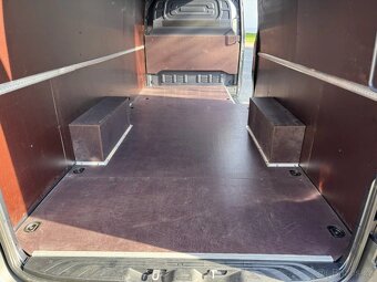 Podlahy / Dodávky / Přívěsy - 2