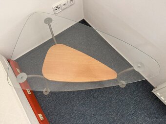 Prodám  konferenční stolek - 2