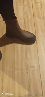 Kotníkové boty. - 2