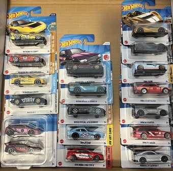 angličáky HW - nové, nevybalené - 2