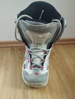Dětské snowboard boty vel. 35 - 2