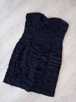 LETNÍ ŠATIČKY BEZ RAMÍNEK - vel.38 /zn.H&M - 2