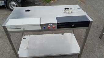 Nerezový stůl s pokladními boxy 124x63x90 cm - 2
