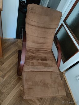 Hnědé pohupovací křeslo - 2