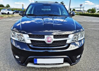 FIAT FREEMONT 2.0JTDM MANUÁL 7 MÍST VÝHŘEV SEDADEL ALU 19´´ - 2
