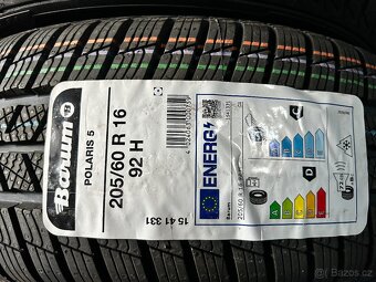 205/60/16 zimní pneu - 2