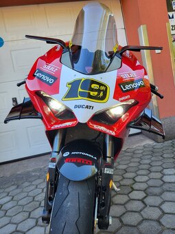 Ducati Panigale V4 - 2