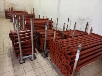stavební podpěra, stojka - 2