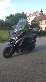 Yamaha X-max 400 + doplňky - 2
